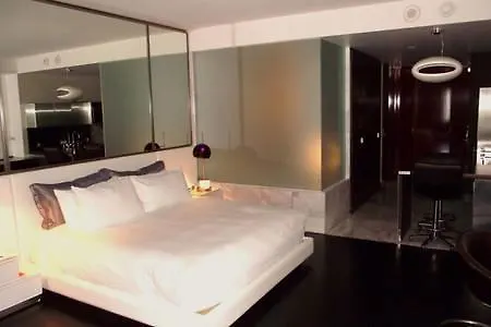 Luxury Suites At Palms Place Las Vegas