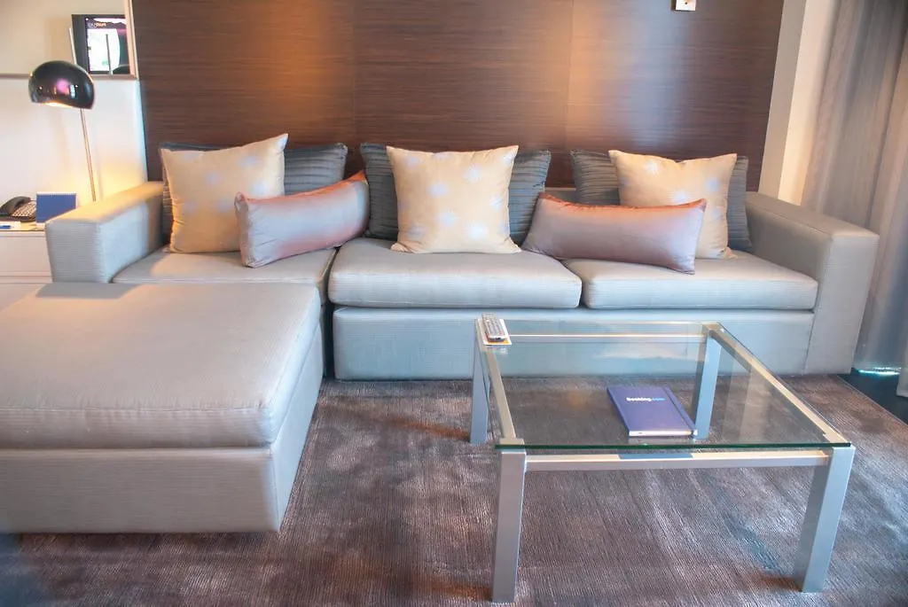 Luxury Suites At Palms Place Las Vegas 4*,