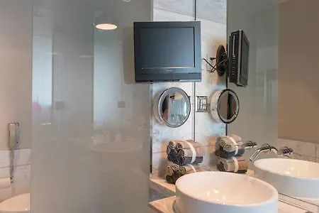 Luxury Suites At Palms Place Las Vegas Aparthotel